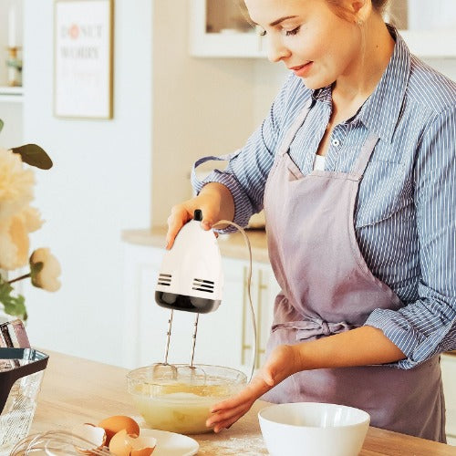 Stainless Steel Hand Mixer: 7 Speeds, 260W