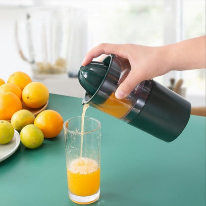 Wireless Mini Fruit Juicer: Portable Electric Orange Press & Manual Cup